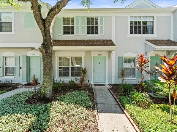8665 Hunters Key Cir, Tampa, FL 33647