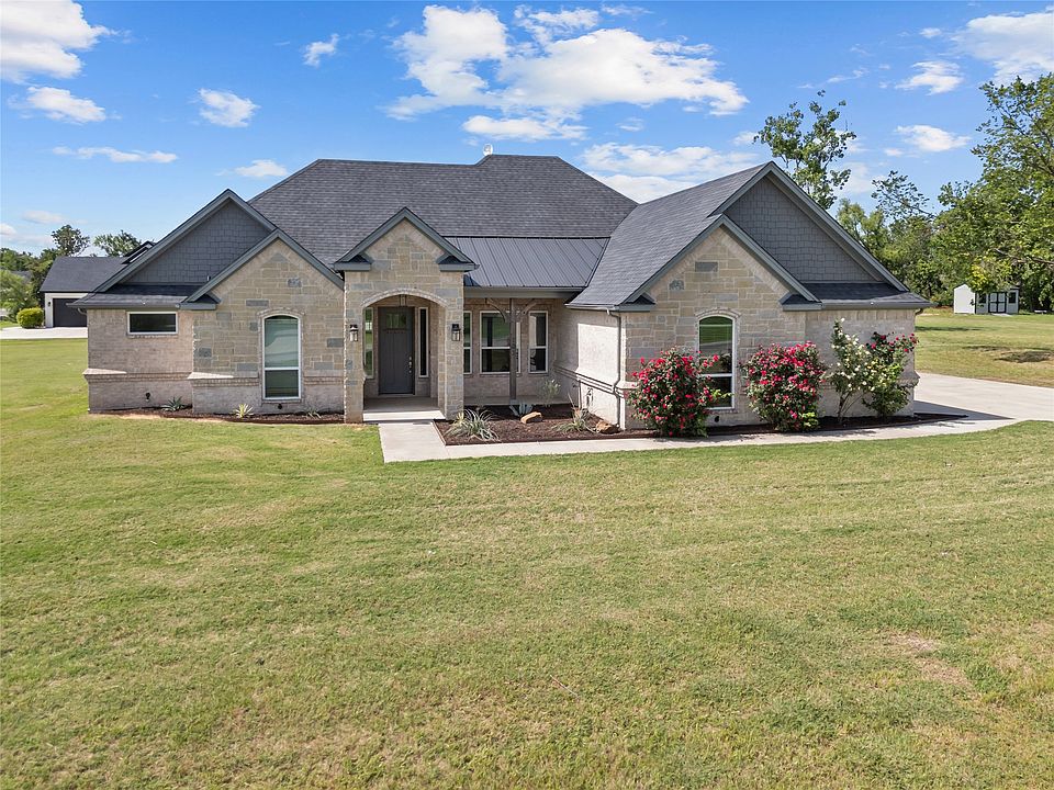 1st image of 103 Maudy Ln