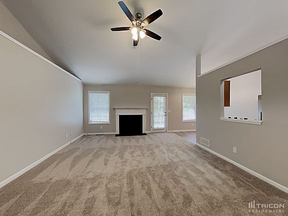 3rd image of 6687 Breckenridge Dr