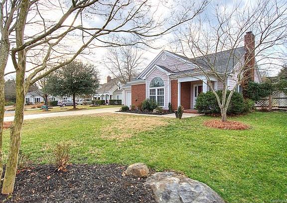 3rd image of 8711 Totteridge Dr