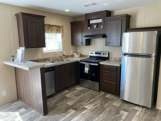 1st image of 4125 Park St N #20