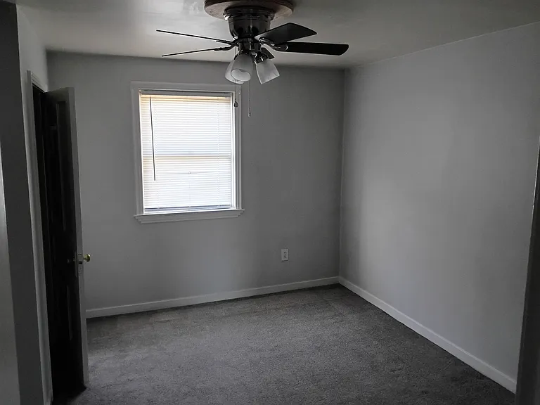 240 Ignatius Ave — Photo 10