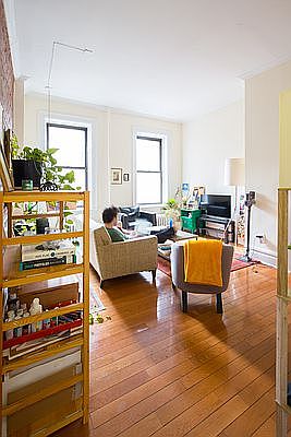 2nd image of 238 E 9th St #7