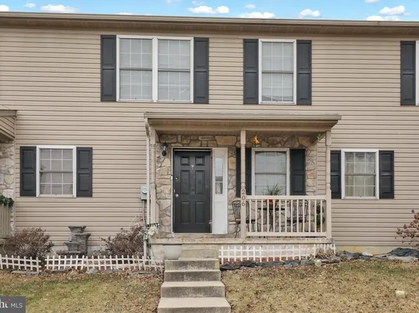206 Perthshire Dr, Lancaster, PA 17603