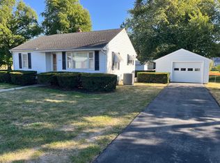 303 W Market St, Sadorus, IL