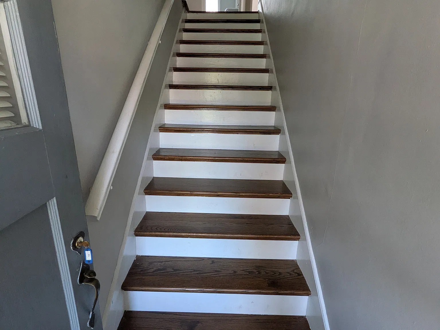 2 bed, $1,200 — Photo 2