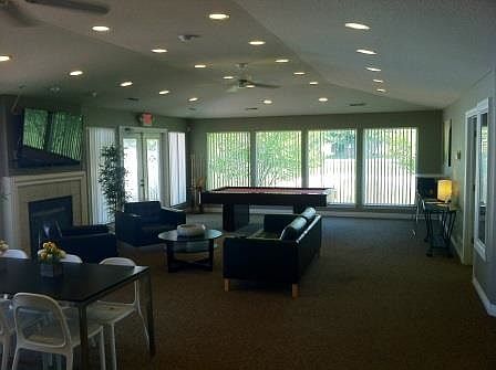 3rd image of 12699 Stoneridge Ln APT 201