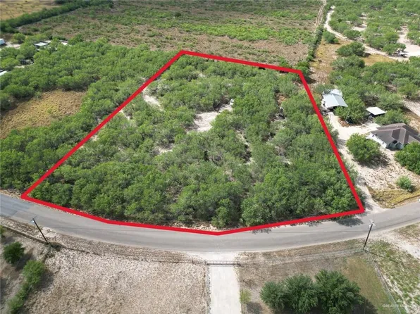 1868 Los Cenizos Rd, Sullivan City, TX 78595
