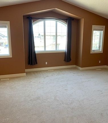 5th image of 1295 Foxwood Cres
