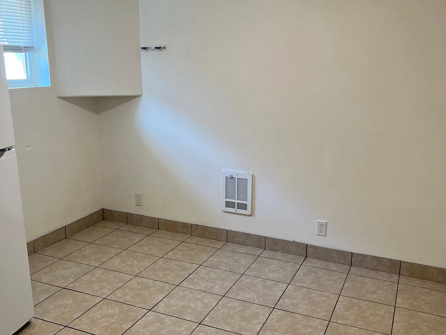 2 bed, 900 sqft, $935 — Photo 3
