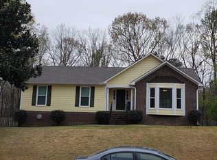 3632 Robin Cir, Birmingham, AL 35242