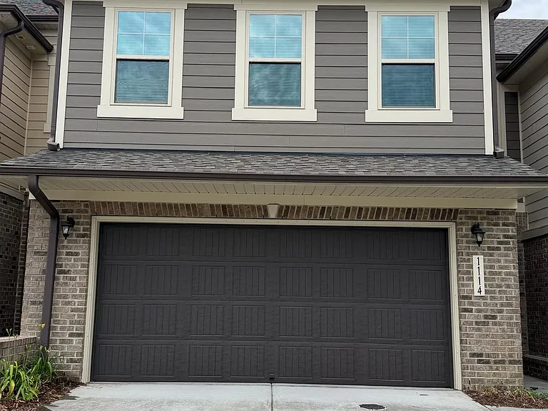 1114 Catch Fly Ln — Photo 1
