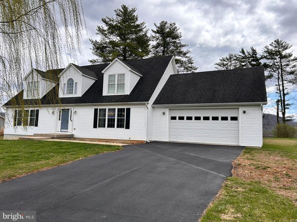191 Whitetail Cir, Mill Hall, PA 17751