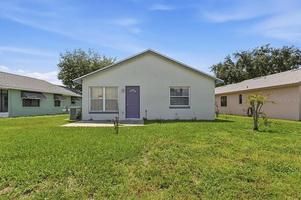 2 bed, 2.0 bath, 1148 sqft, $1,800 — Photo 4