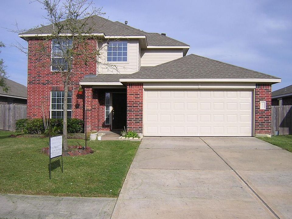 1st image of 2911 Silver Shore Ln