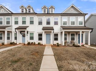 4511 Eaves Ln, Charlotte, NC