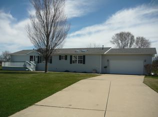 3701 Greenspire Ct, Belvidere, IL 61008