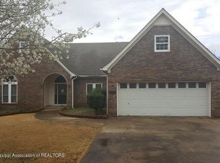 119 Fox Meadows Rd, Batesville, MS 38606