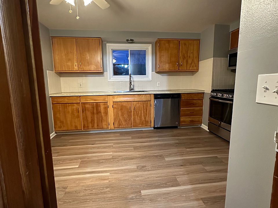 1st image of 75 Smith Dr Floor 1