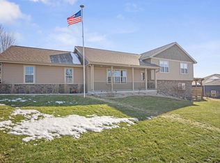 901 Blue Mounds Street, Mount Horeb, WI 53572