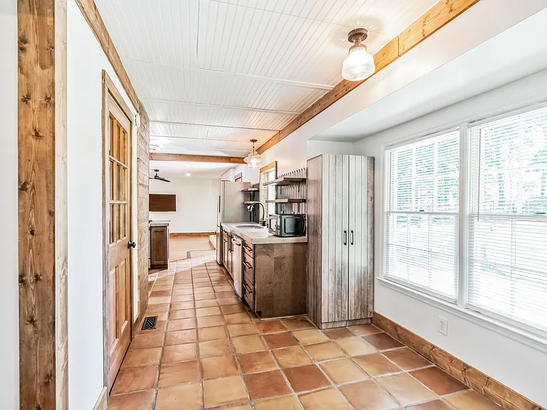 4819 Bexley Dr — Photo 14