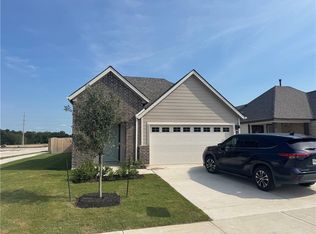 826 Coffee Mill Ln, College Station, TX 77845
