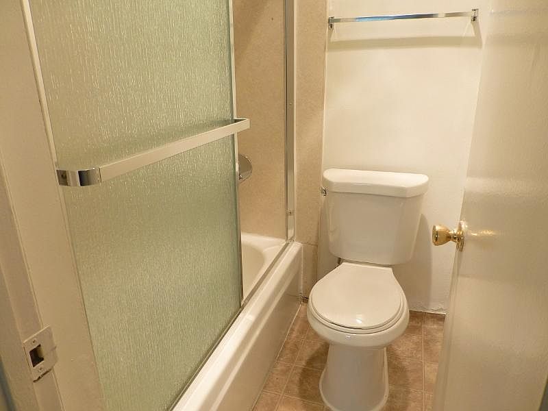 1st image of 11924 Courtleigh Dr #1