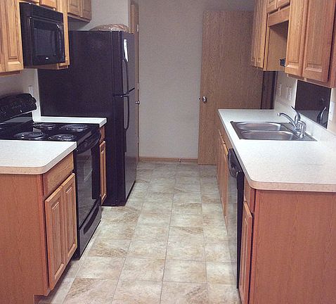 2nd image of 1507 Springfield Dr