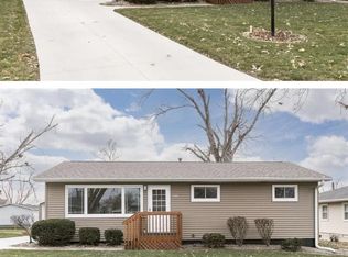 1109 Raney St, Hiawatha, IA 52233