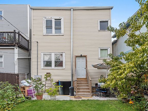4th image of 1431 N Campbell Ave