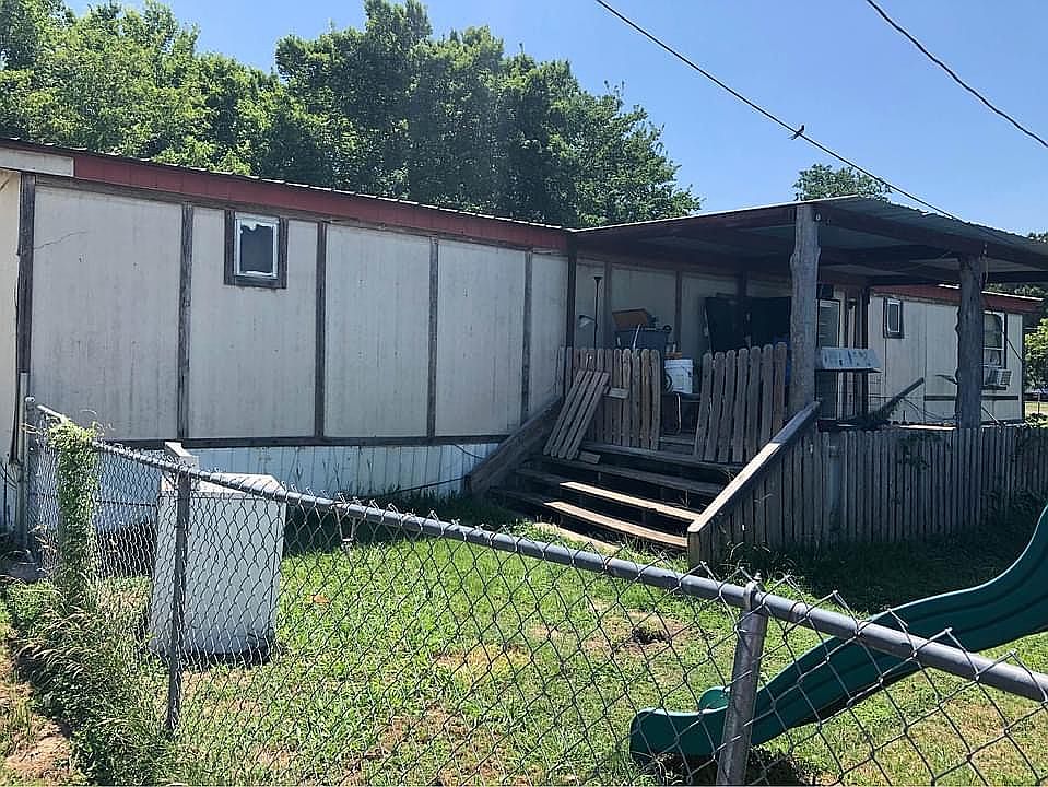 1st image of 1012 Isaac Ave