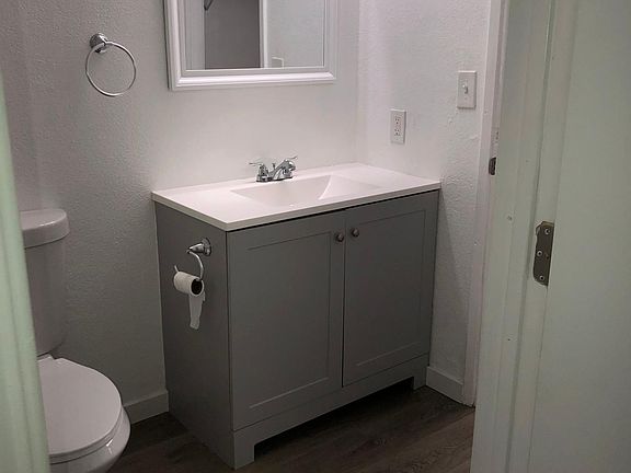 Another picture of upstairs bathroom.