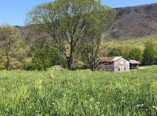 3511 Covemont Ln, Sevierville, TN 37862