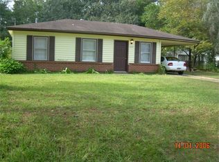 203 Whitehead Dr, Albany, GA 31705