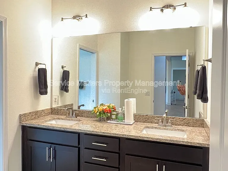 4145 Grassy Run St — Photo 32