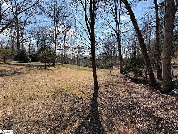 4th image of 111 River Ridge Dr