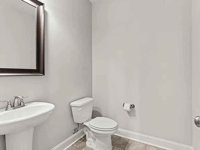 124 Shangrila Way #1 — Photo 27