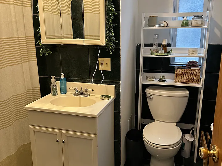 1516 N Greenview Ave #2R — Photo 10