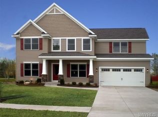 34 Riley Mdw, Orchard Park, NY 14127