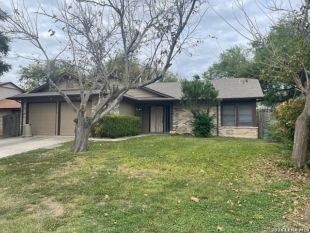 9415 Brushy Point
