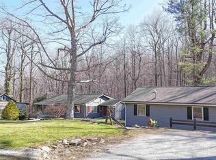 900 Love Rd #896-901-3, Lyndhurst, VA 22952