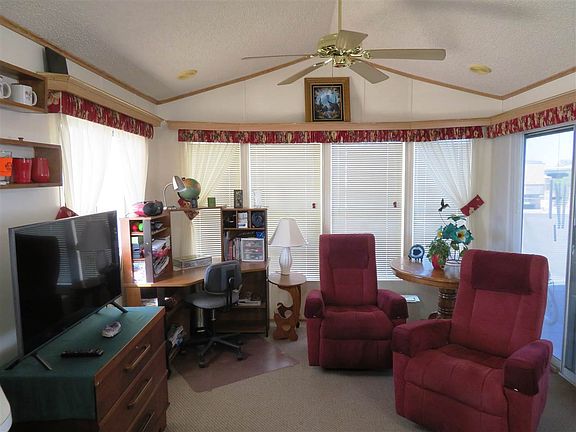 3rd image of 10337 E 28th Pl