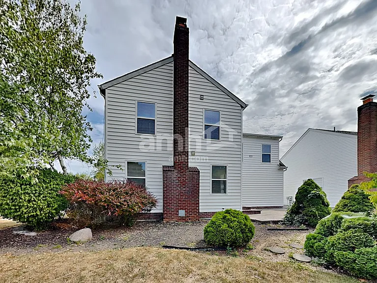 4433 Greensbury Dr — Photo 25