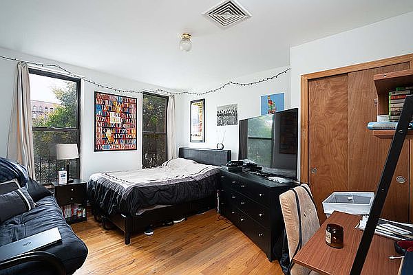 1st image of 2284 2nd Ave APT 3B