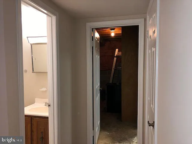 5803 Portland Dr — Photo 22