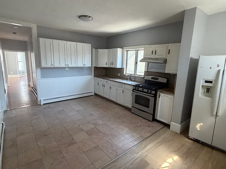 40 Rogers Ave #2 — Photo 12
