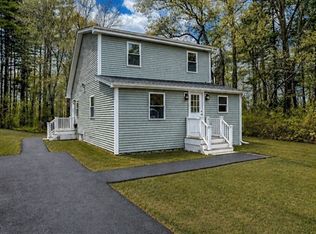 17 Southworth St, Lakeville, MA 02347