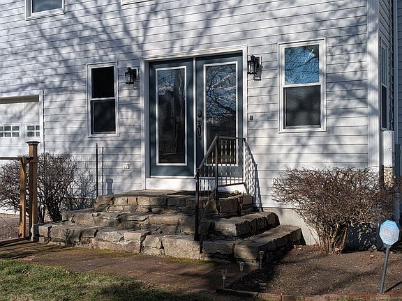 3rd image of 4 Blanchard Ln #B