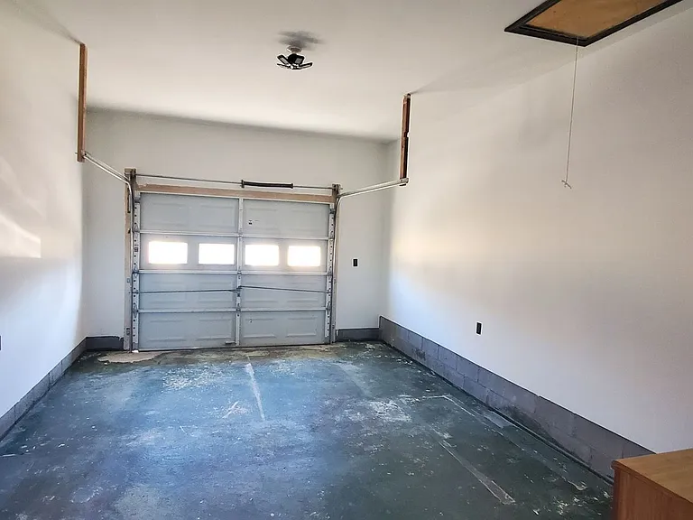 501 Alton St — Photo 14