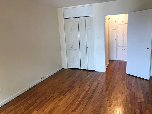 Rented by Zuz Realty | media 33